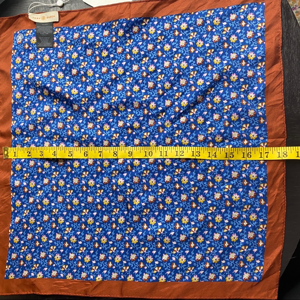 NWT Tory Burch Blueberry Square Scarf - Picture 4 of 6